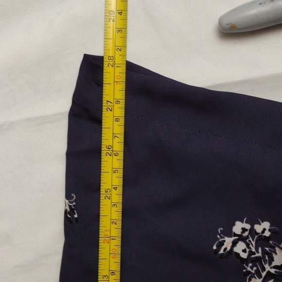 BCBG Max Azria Haidi Long Sleeve Silky Print Maternity Top size Small - Picture 11 of 15